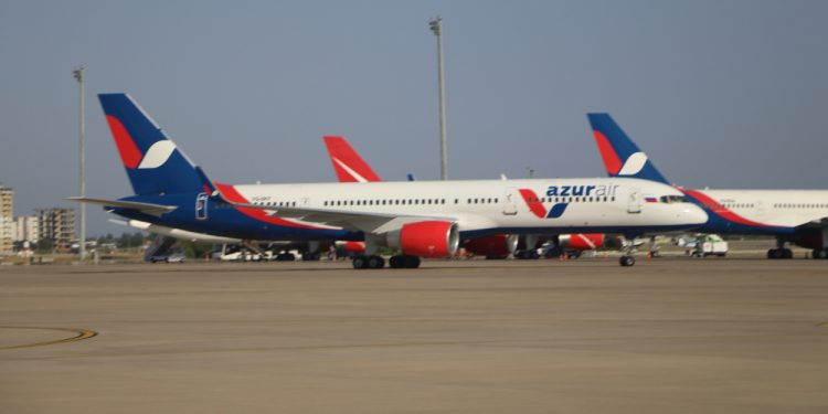 Rus havayolları yaptırımlar nedeniyle 76 yolcu uçağı kaybetti