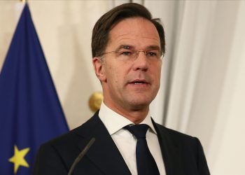 Hollanda başbakanına “İsrail’e F-35 parçaları satıldığı” gerekçesiyle suç duyurusu