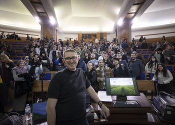 NASA’dan ayrılan astrofizikçi Türkiye’de ders vermeye başladı