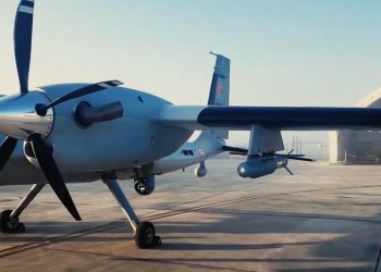 Bayraktar AKINCI, ASELSAN kamerasıyla 12’den vurdu