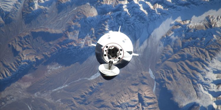 Alper Gezeravcı’nın dönüşü ertelendi: Yeni tarih 5 şubat!