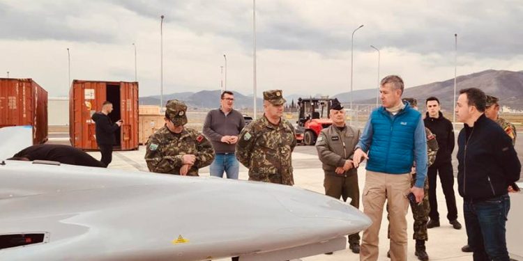 Bir ülke daha Türk SİHA’larını envanterine soktu