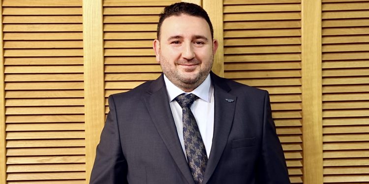 Hava trafik kontrolleri DHMİ’den uçmak istiyor