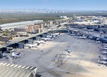 Fraport, grevlere rağmen yolcu sayısını artırdı