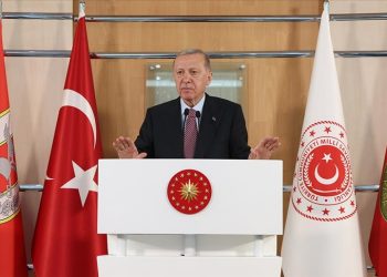 Erdoğan: İkinci uçak gemisini yapma kararlılığımız var