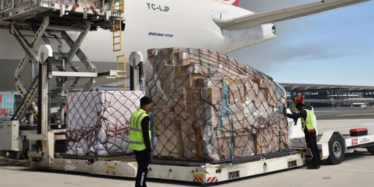 İstanbul havalimanlarında ilk çeyrekte 831 bin 625 ton yük taşındı