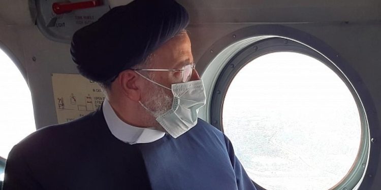 İran Cumhurbaşkanı’nı taşıyan Bell-212 nasıl bir helikopter?