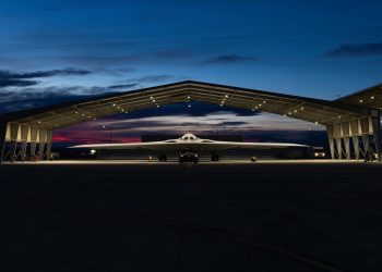 B-21 Raider’ın uçuş görüntüleri yayınlandı