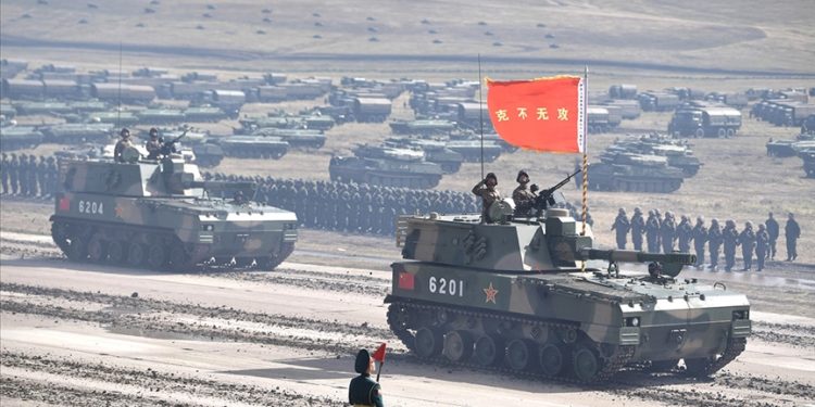 Çin, Tayvan ve çevresinde askeri tatbikatını yoğunlaştırdı