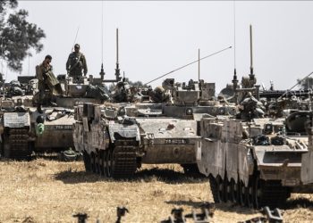 ABD İsrail’e silah yardımını gözden geçiriyor