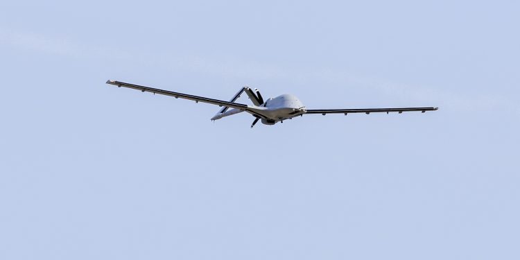 Bayraktar TB3’ten yerli motorla rekor uçuş!