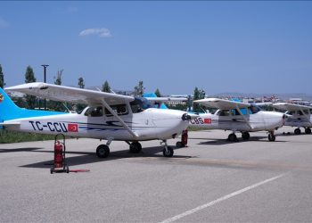 THK, ülke insanına havacılığı sevdiriyor