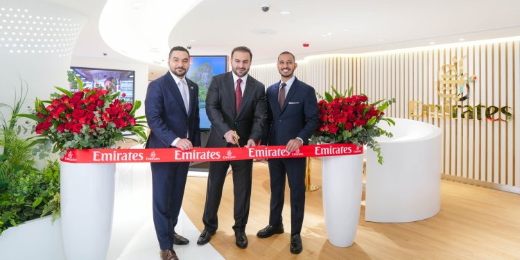 Emirates, Doğu Asya’daki ilk Travel Store’u Hong Kong’da açtı