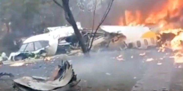 Düşen uçağa 10 kişi binememiş!