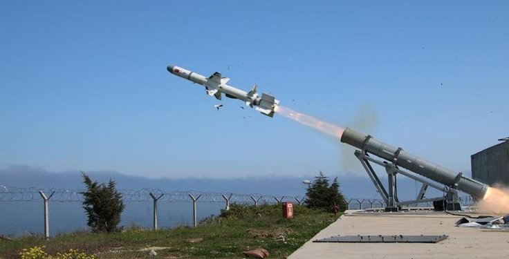 Seyir füzesi “Kara Atmaca” en uzun menzile uçtu