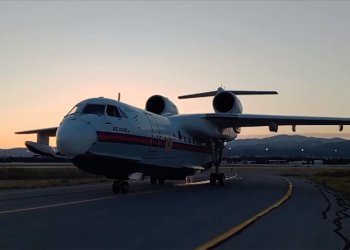 Azerbaycan’ın Be-200’ü Manisa’da görevde