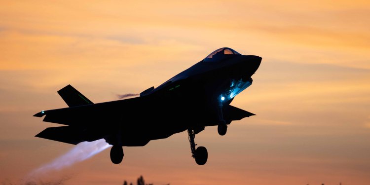 ABD, Ortadoğu’da savaş uçağı filosunu çeşitlendiriyor