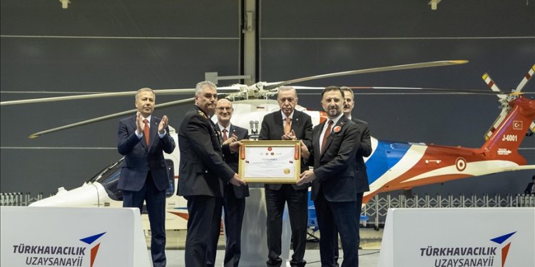 Türk havacılığında yeni dönem: Gökbey göreve başladı!