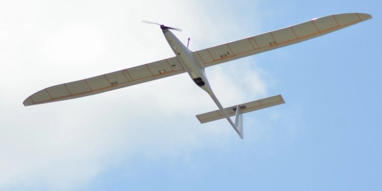 ABD Ordusu güneş enerjili dron alıyor