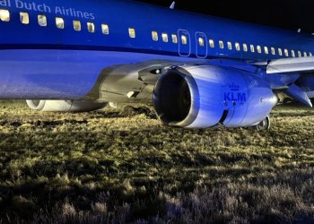 KLM’in B737’si Norveç’te pistten çıktı