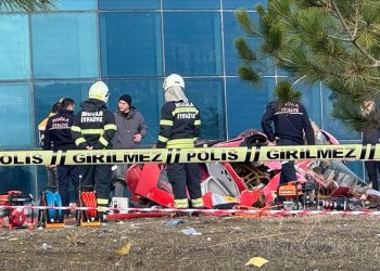 Helikopter hastaneye çarptı: 4 kişi hayatını kaybetti