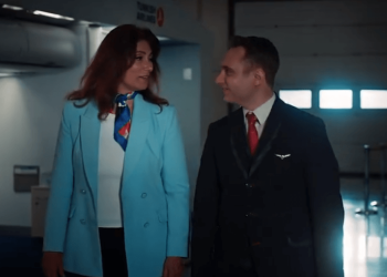Uçakta dünyaya geldi, THY’de kabin memuru oldu