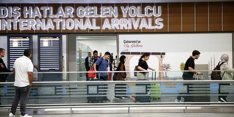 Çukurova Havalimanı 5 ayda 2 milyondan fazla yolcuya hizmet verdi