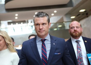 Trump’ın Savunma Bakanı adayı kıl payı onaylandı