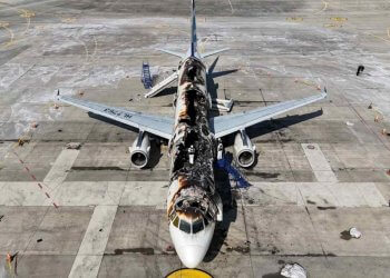 Uçakta yangın çıktı, Air Busan powerbankleri yasakladı!