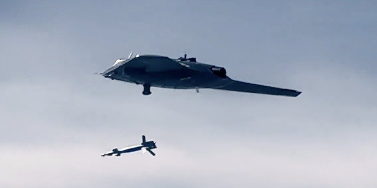 Anka III, LGK-82 ile vurdu