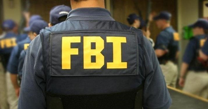 FBI ajanı havalimanında yakalandı!