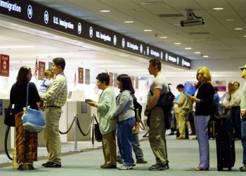 Trump’tan yeni seyahat yasağı! Hangi ülkeler riskte?