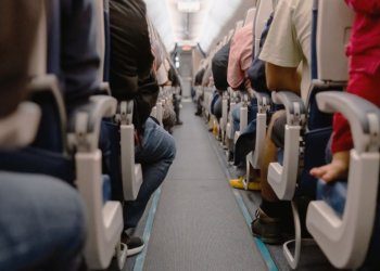 Uçakta yolcu ölürse hangi prosedürler uygulanır?