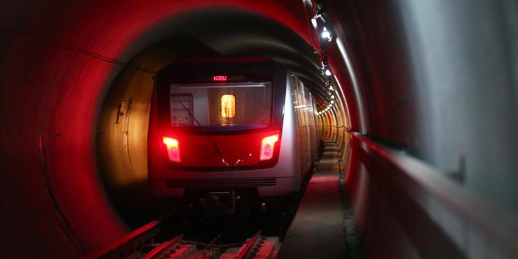 Mansur Yavaş: Havalimanı metrosu olmayan tek başkent Ankara