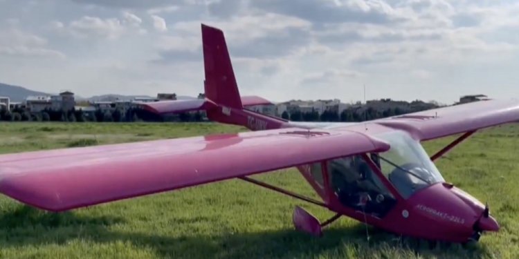 Bursa Yunuseli Havaalanı’nda eğitim uçağı kaza yaptı