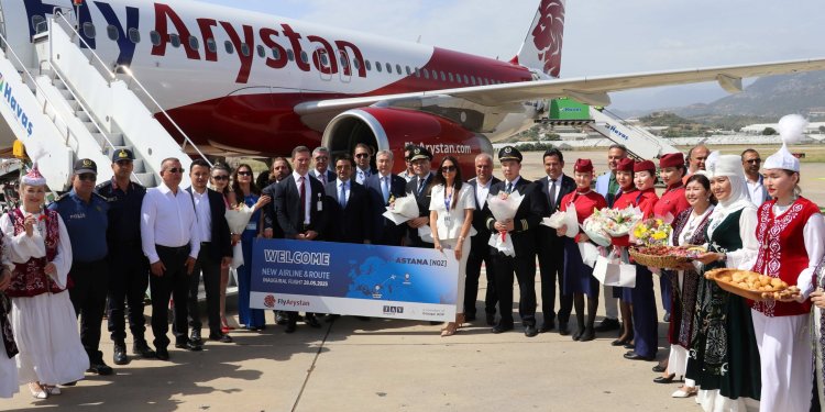 Gazipaşa-Alanya, FlyArsytan’ın ilk uçuşunu karşıladı