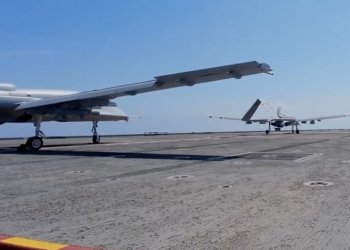 Bayraktar TB3’lerden peş peşe salvo atışı!