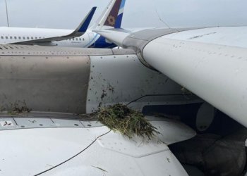 Air India uçağı Mumbai’de pistten çıktı