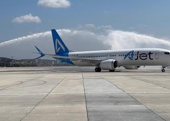 AJet’in en yeni uçağı B737 MAX İstanbul’a geldi