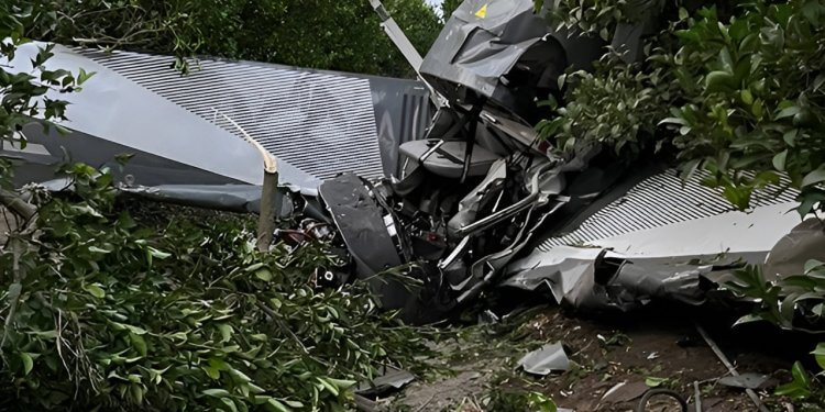 Adana’da eğitim uçağı kazası: 2 kişi yaralandı