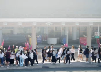 Kabin ekibi sendikası ve Air Canada ilk görüşmelerini gerçekleştirdi