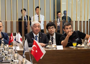 Japonya Savunma Bakanı Baykar’ı ziyaret etti