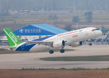 Çin’in yerli uçağı C919 teslimatta geride kaldı