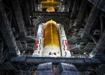 NASA, Artemis 2 için Nisan 2026’yı işaret etti