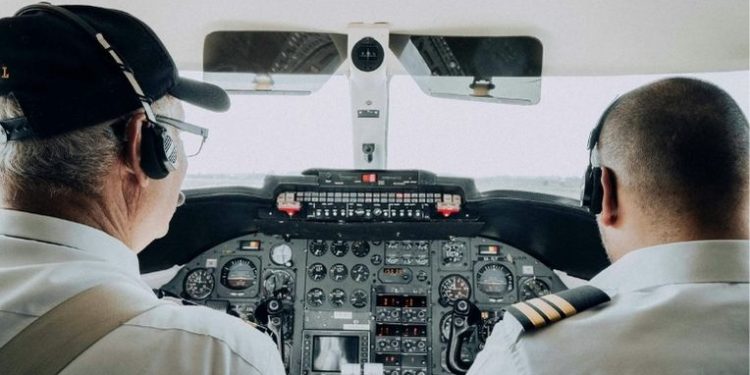 Trump’a çağrı: Pilot emeklilik yaşı 67’ye çıkarılsın