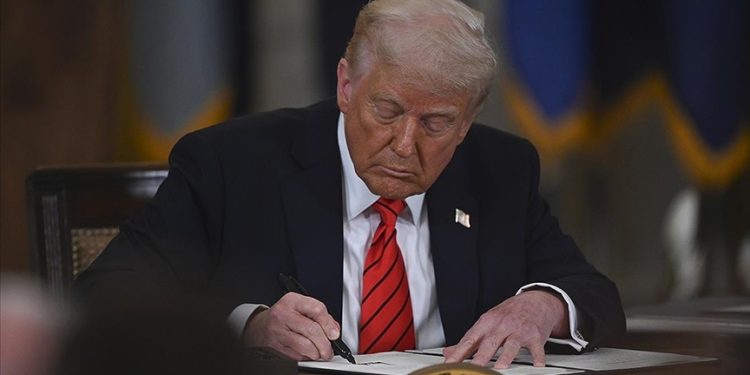 Trump, “Savaş Bakanlığı” kararnamesini imzaladı