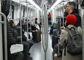 Metroda fazla valizlere ek ücret dönemi başladı