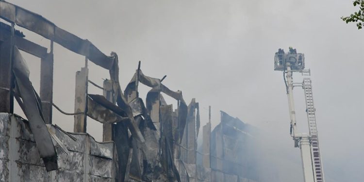 Zelenskiy: Rusya 500 İHA ve 50 füze ile saldırdı