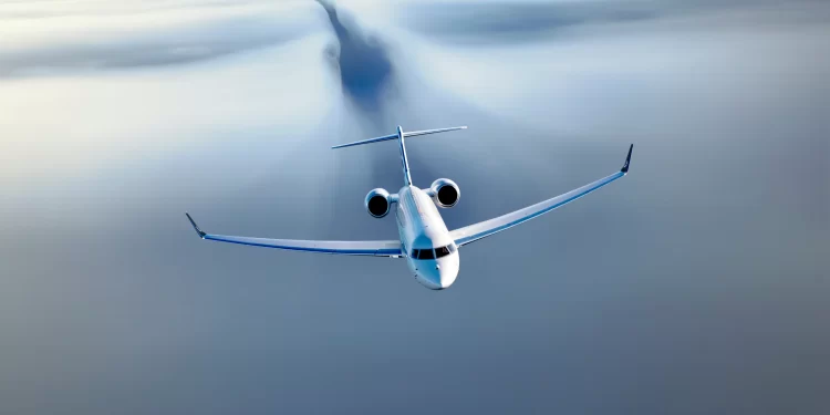 Dünyanın en hızlı iş jeti Global 8000, tip sertifikasını aldı