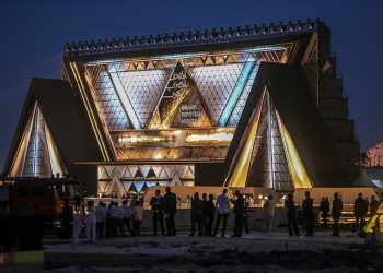 ‘Dördüncü piramit’ Büyük Mısır Müzesi törenle açıldı